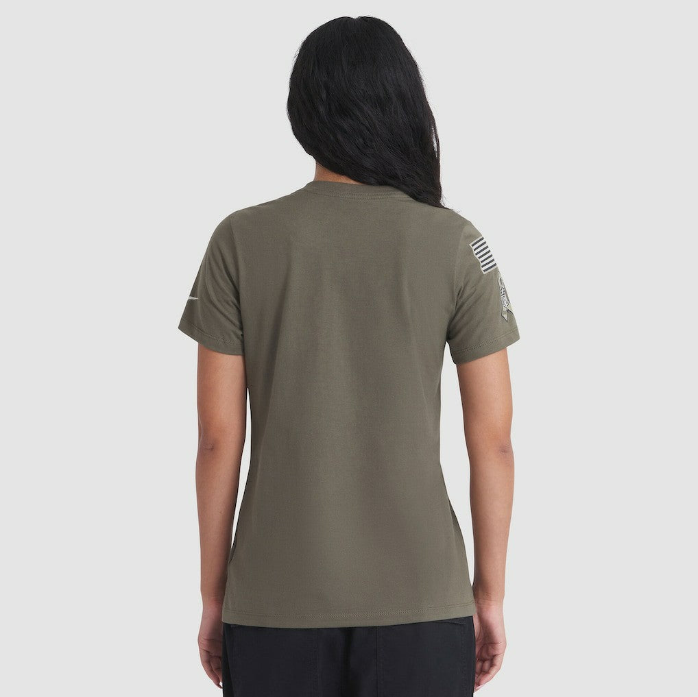 Baltimore Ravens Women's 2025 Salute to Service Sideline T-Shirt Olive - Nike