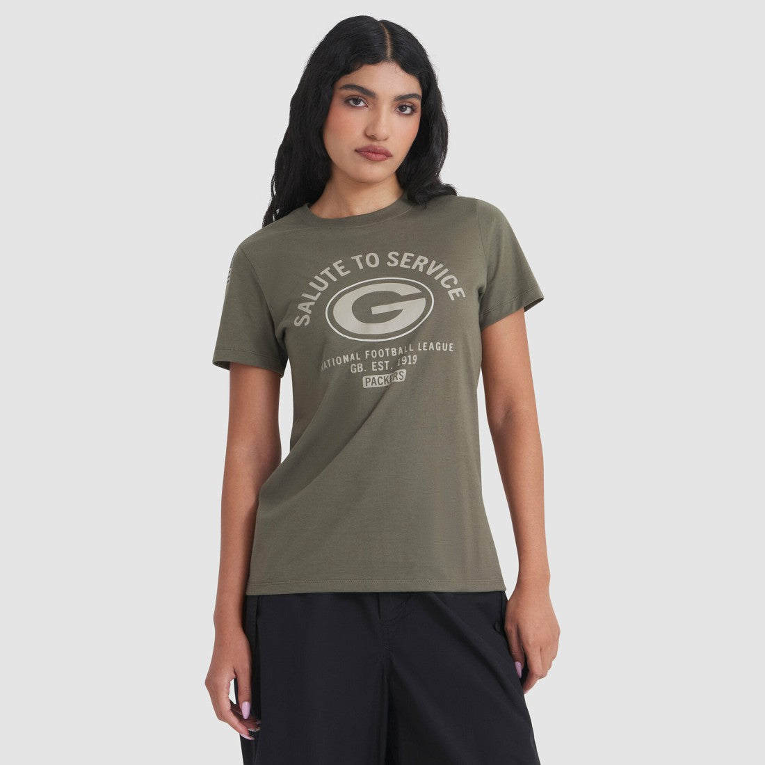 Green Bay Packers Women's 2025 Salute to Service Sideline T-Shirt Olive - Nike