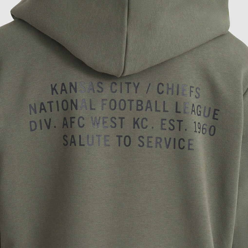 Kansas City Chiefs Women's 2025 Salute to Service Sideline Standard Issue Dri-FIT Hoodie Olive - Nike