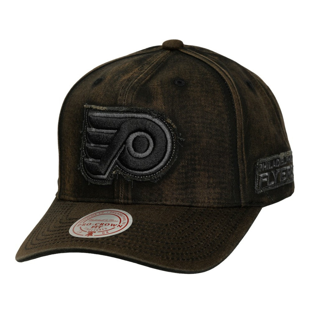 Philadelphia Flyers - Mitchell & Ness Downtown Snow Wash Pro-Crown Adjustable Hat Black