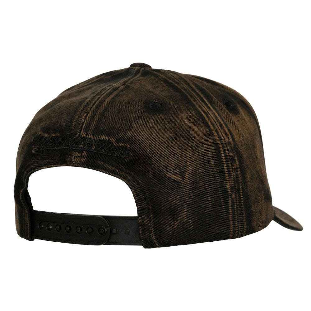 Boston Bruins Mitchell & Ness Downtown Snow Wash Pro-Crown Adjustable Hat Black