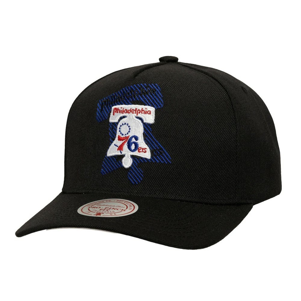 Mitchell & Ness - Philadelphia 76ers Tilted Pro Pinch Adjustable Hat - Black