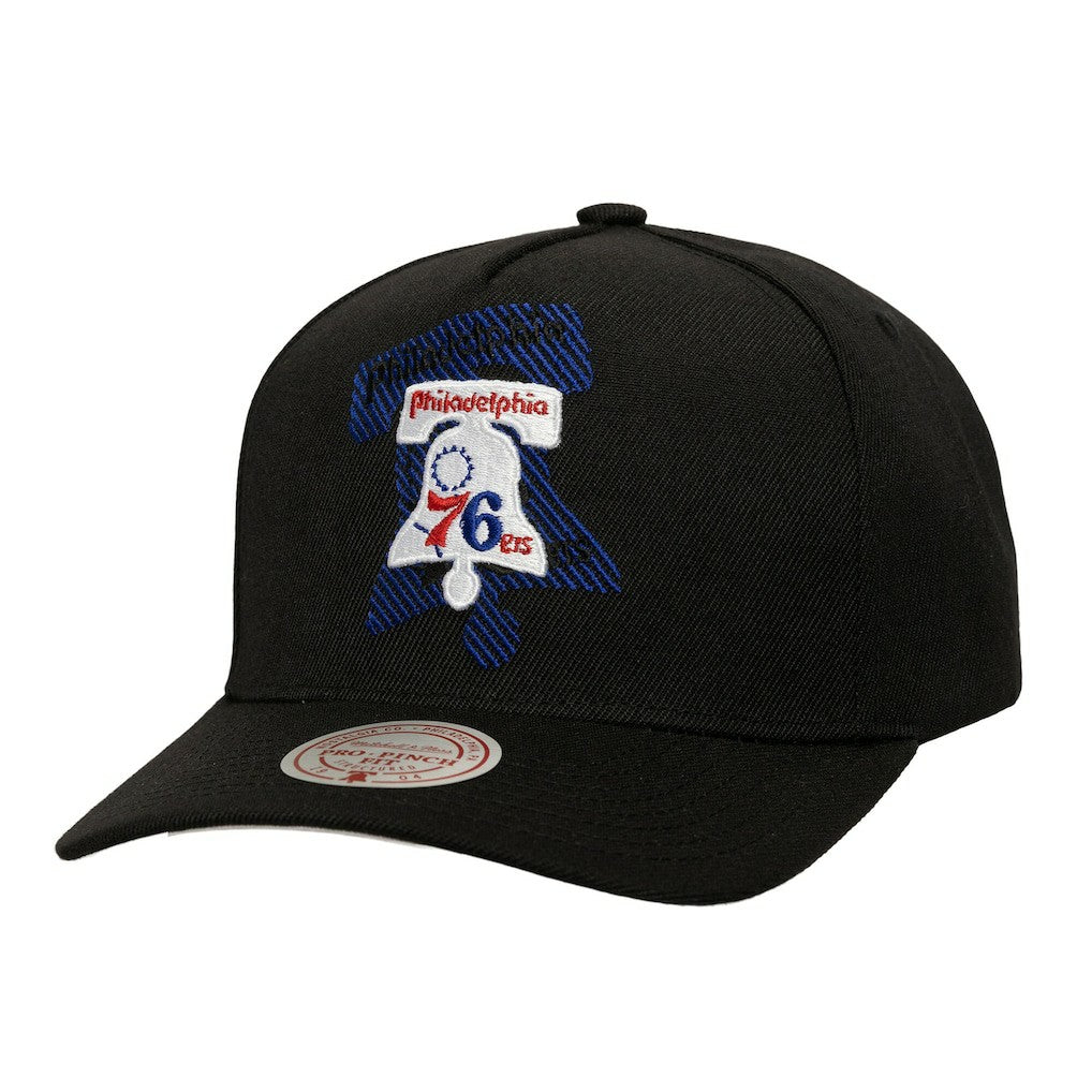 Mitchell & Ness - Philadelphia 76ers Tilted Pro Pinch Adjustable Hat - Black