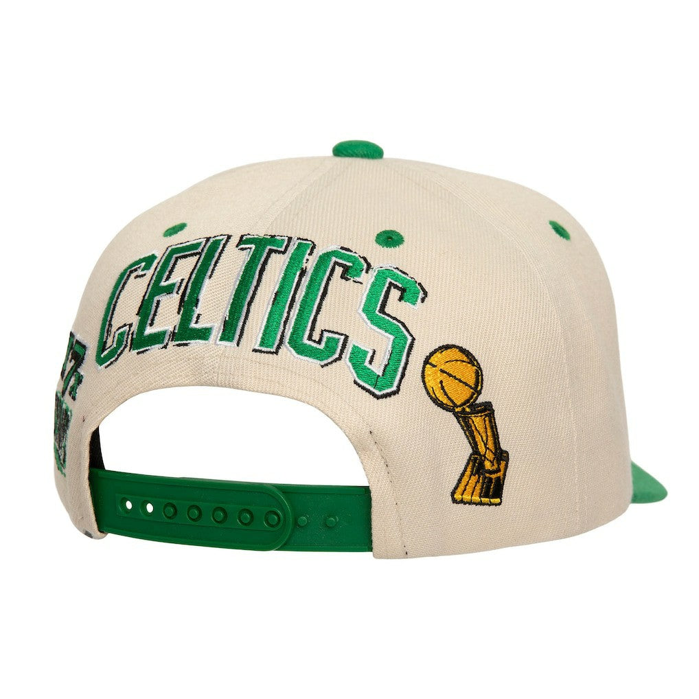 Mitchell & Ness - Boston Celtics 17x NBA Champions Soul Legacy Defined Pro Crown Snapback Hat - Cream/Kelly Green