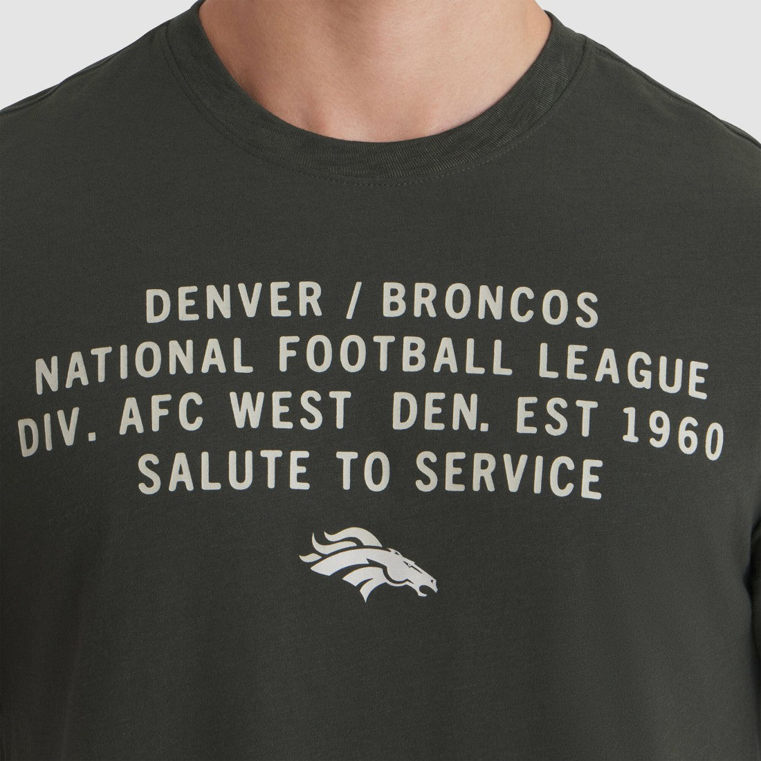 Denver Broncos 2025 Salute to Service Sideline Slub Dri-FIT T-Shirt Forest Green - Nike
