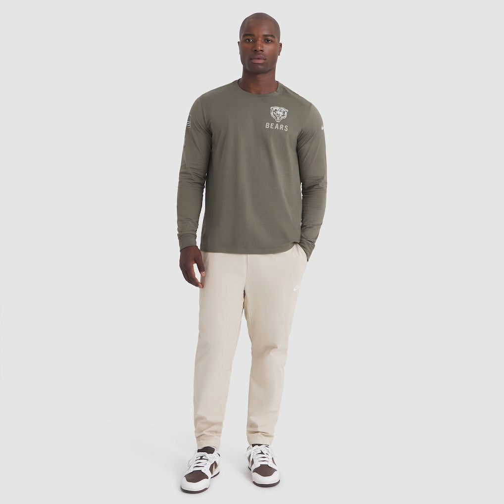Chicago Bears 2025 Salute to Service Sideline Long Sleeve T-Shirt Olive - Nike