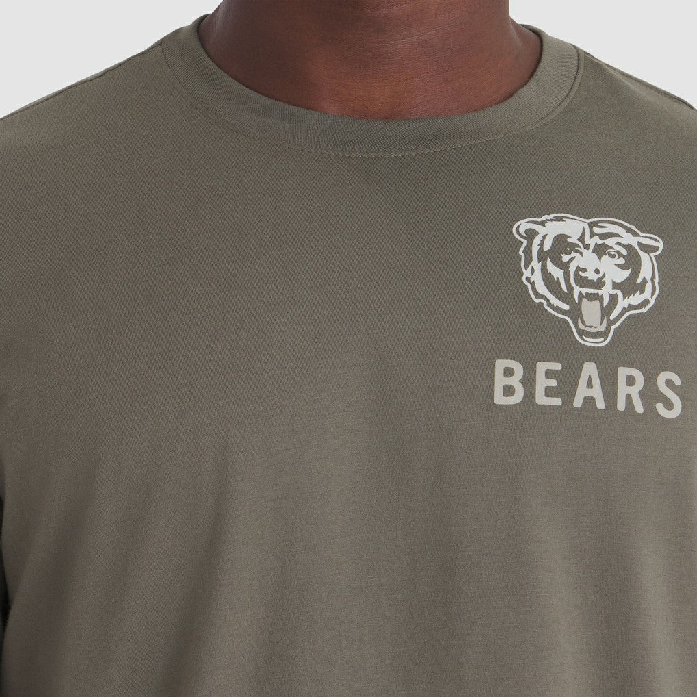 Chicago Bears 2025 Salute to Service Sideline Long Sleeve T-Shirt Olive - Nike