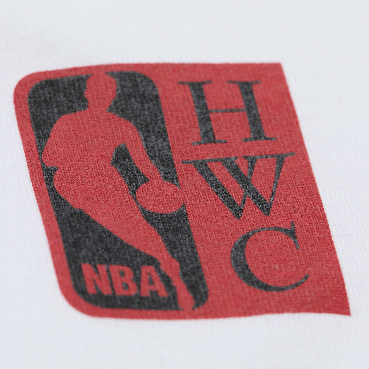 Mitchell & Ness - Miami Heat Unisex Hardwood Classics Vintage Team Origins Premium T-Shirt - White