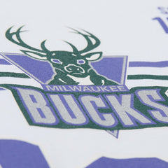 Mitchell & Ness - Milwaukee Bucks Unisex Hardwood Classics Vintage Team Origins Premium T-Shirt - White