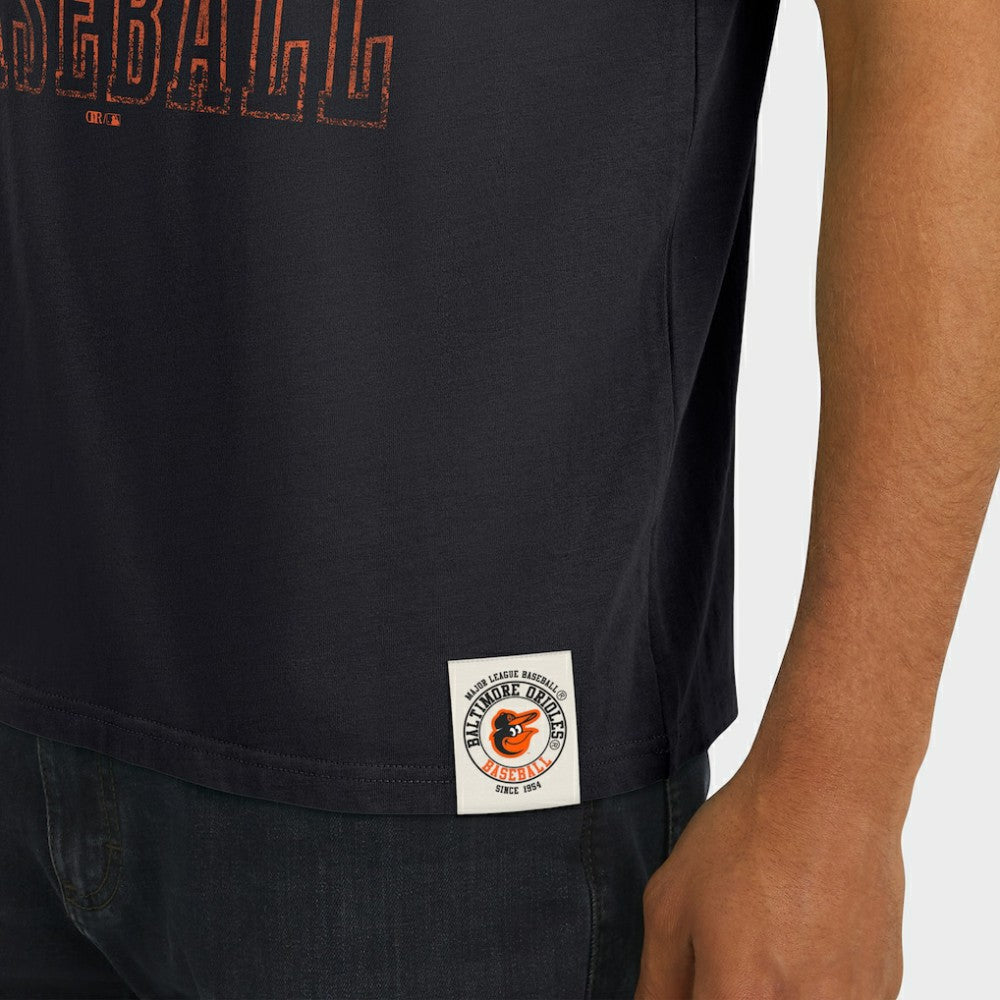 Baltimore Orioles Darius Rucker Collection by Fanatics Distressed Sleeve Stripe T-Shirt Online