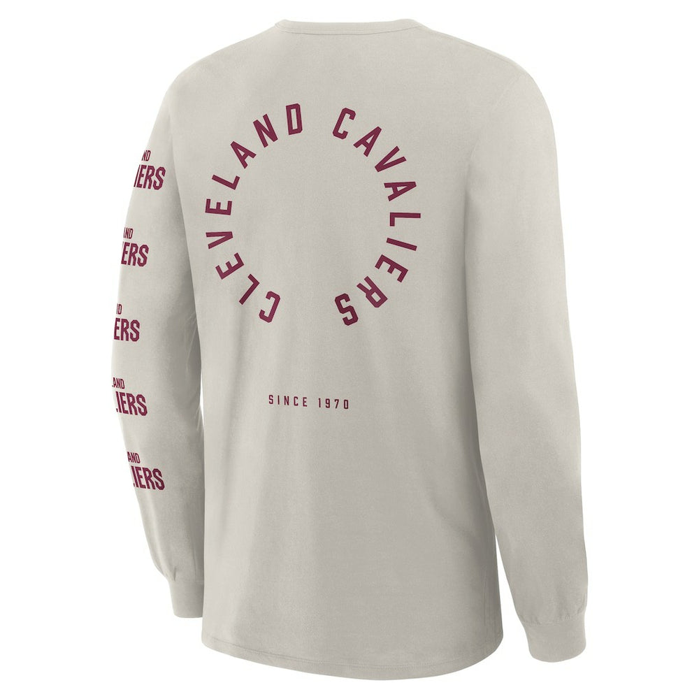 Fanatics - Cleveland Cavaliers Crossover Collection Ball Screen Action Premium Long Sleeve T-Shirt - Cream