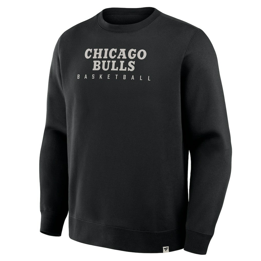 Fanatics - Chicago Bulls Crossover Collection Defensive Rotation Drill Premium Pullover Sweatshirt - Black