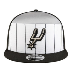 New Era - San Antonio Spurs Youth 2025 NBA Tip Off Split Panel 9FIFTY Snapback Hat - White/Black