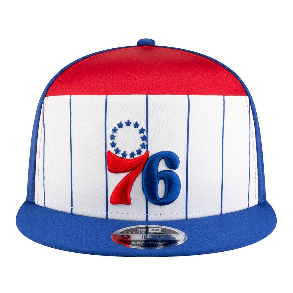 New Era - Philadelphia 76ers Youth 2025 NBA Tip Off Split Panel 9FIFTY Snapback Hat - White/Blue