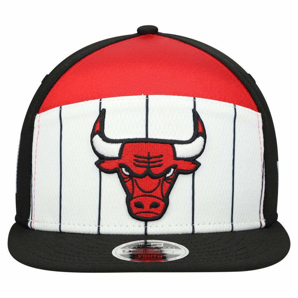 New Era - Chicago Bulls Youth 2025 NBA Tip Off Split Panel 9FIFTY Snapback Hat - White/Black