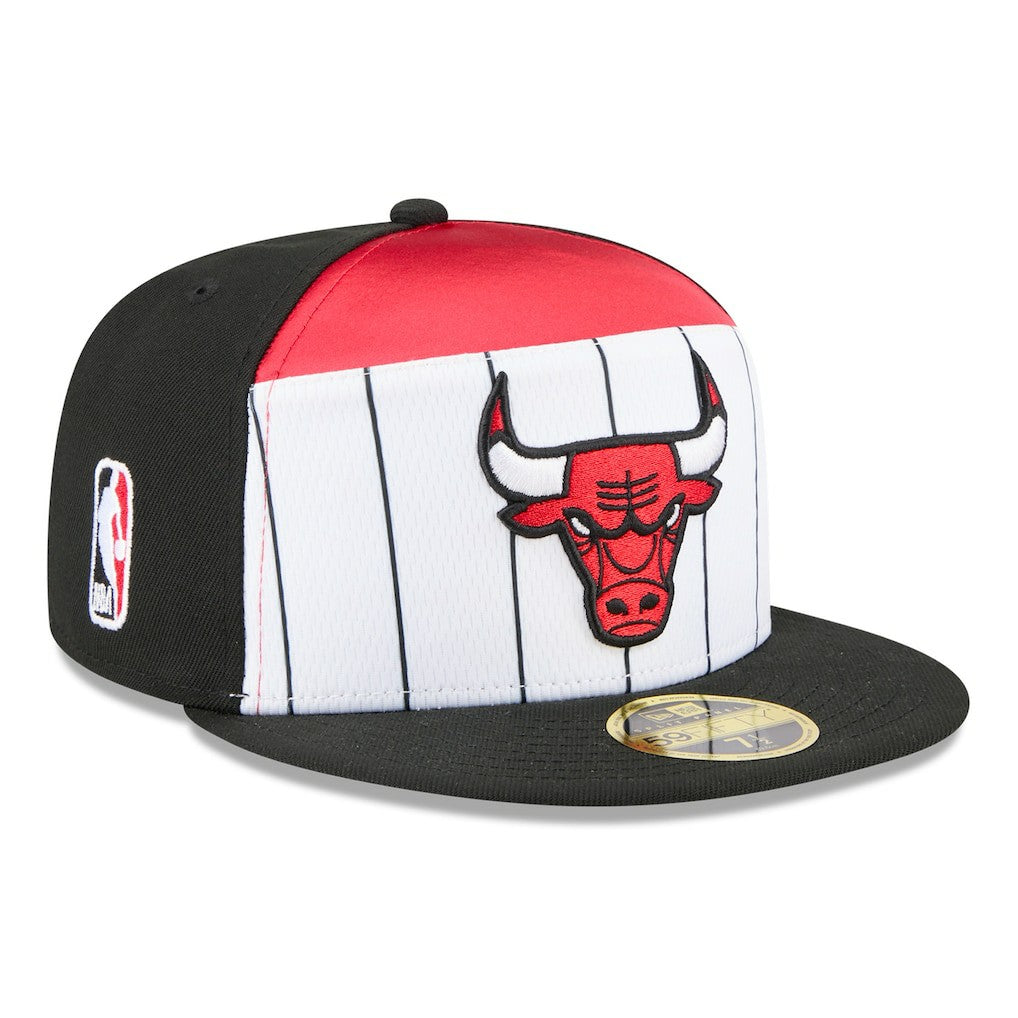 New Era - Chicago Bulls 2025 NBA Tip Off Split Panel 59FIFTY Fitted Hat - White/Black