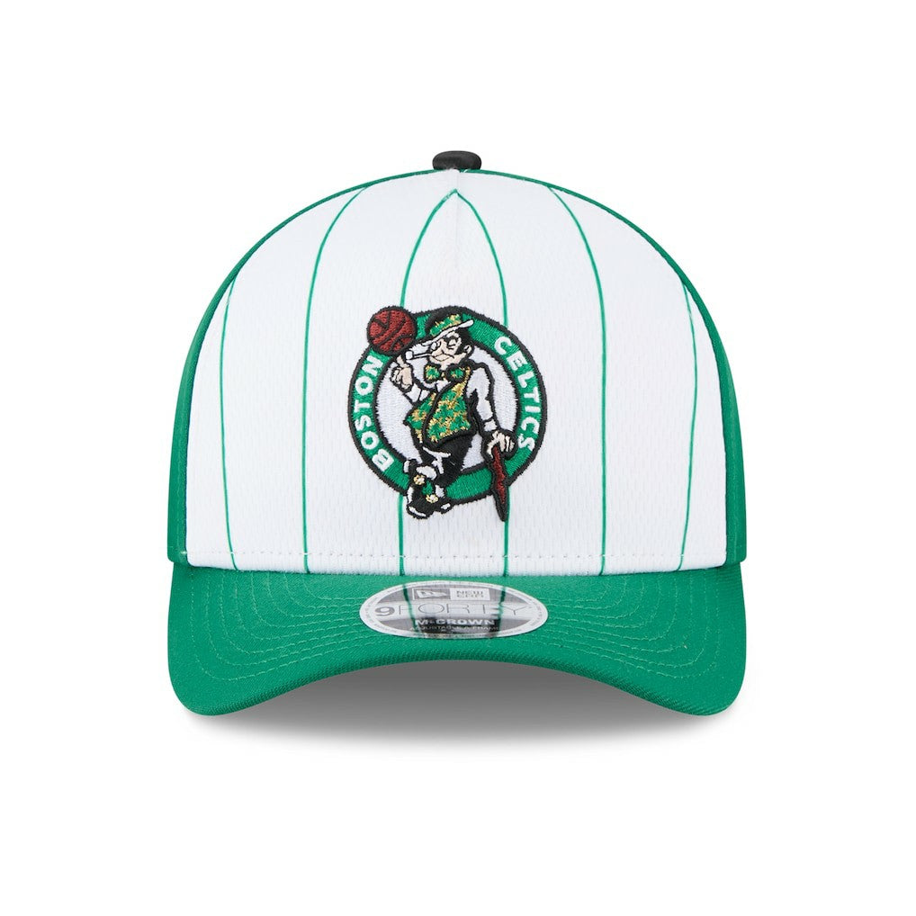 New Era - Boston Celtics 2025 NBA Tip Off M-Crown A-Frame 9FORTY Adjustable Hat - White/Kelly Green
