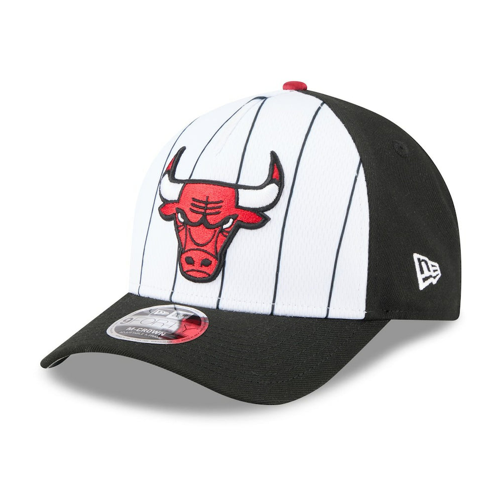 New Era - Chicago Bulls 2025 NBA Tip Off M-Crown A-Frame 9FORTY Adjustable Hat - White/Black