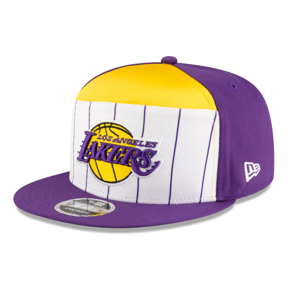 New Era - Los Angeles Lakers 2025 NBA Tip Off Split Panel 9FIFTY Snapback Hat - White/Purple