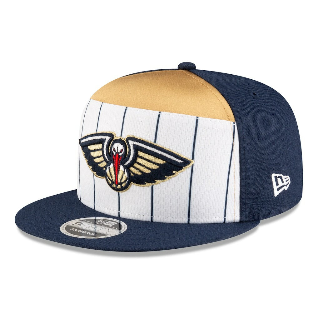 New Era - New Orleans Pelicans 2025 NBA Tip Off Split Panel 9FIFTY Snapback Hat - White/Navy