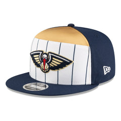 New Era - New Orleans Pelicans 2025 NBA Tip Off Split Panel 9FIFTY Snapback Hat - White/Navy