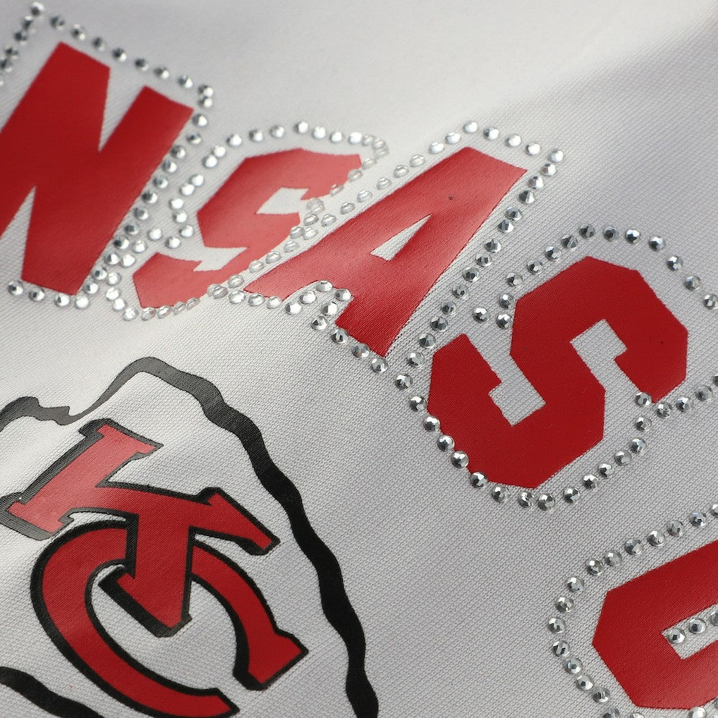 Patrick Mahomes Kansas City Chiefs Women's Plus Size Bling V-Neck T-Shirt White - Fanatics