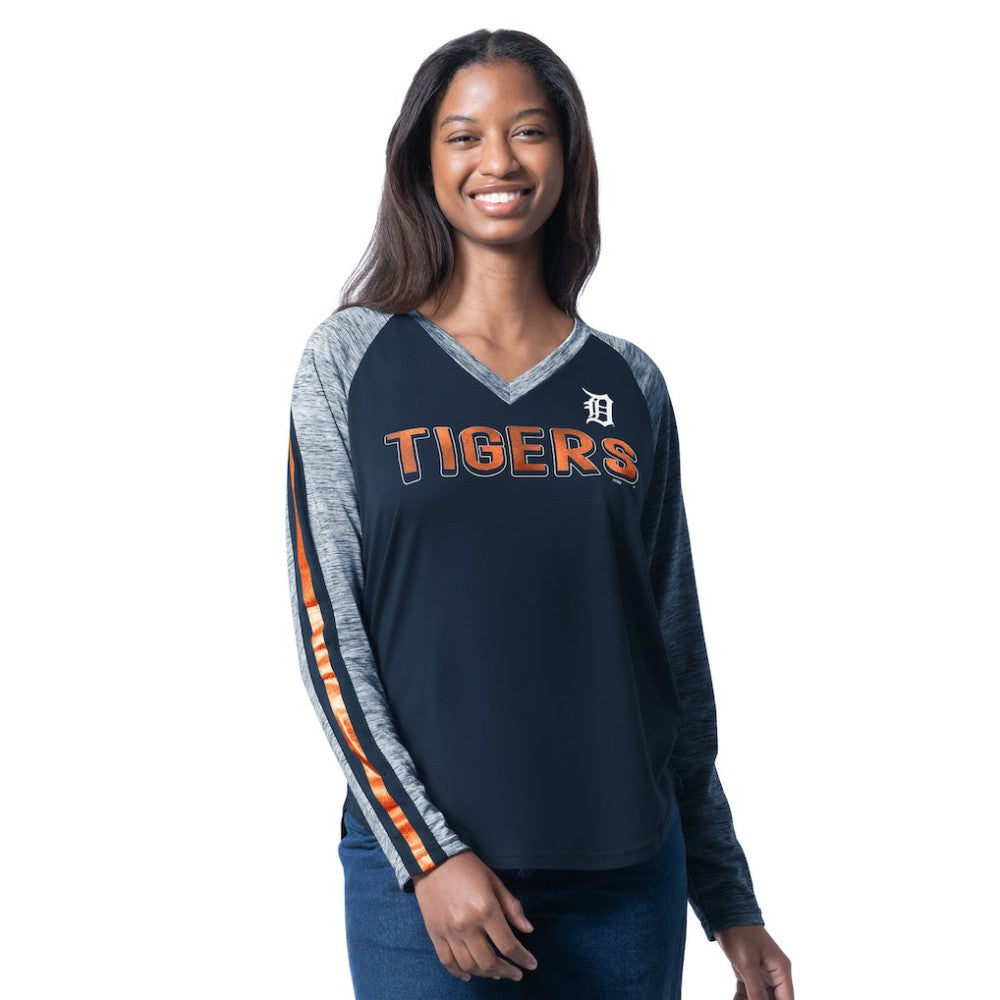Detroit Tigers G-III 4Her by Carl Banks Women's Top Dog Raglan Long Sleeve V-Neck T-Shirt Near Me