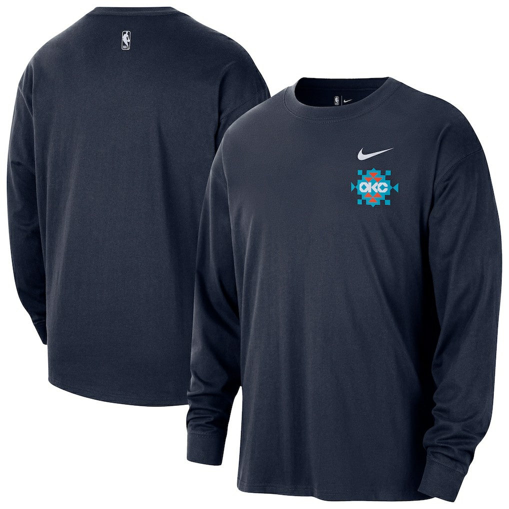 Nike - Oklahoma City Thunder 2025/26 City Edition Remix Essential Logo Long Sleeve T-Shirt - Navy
