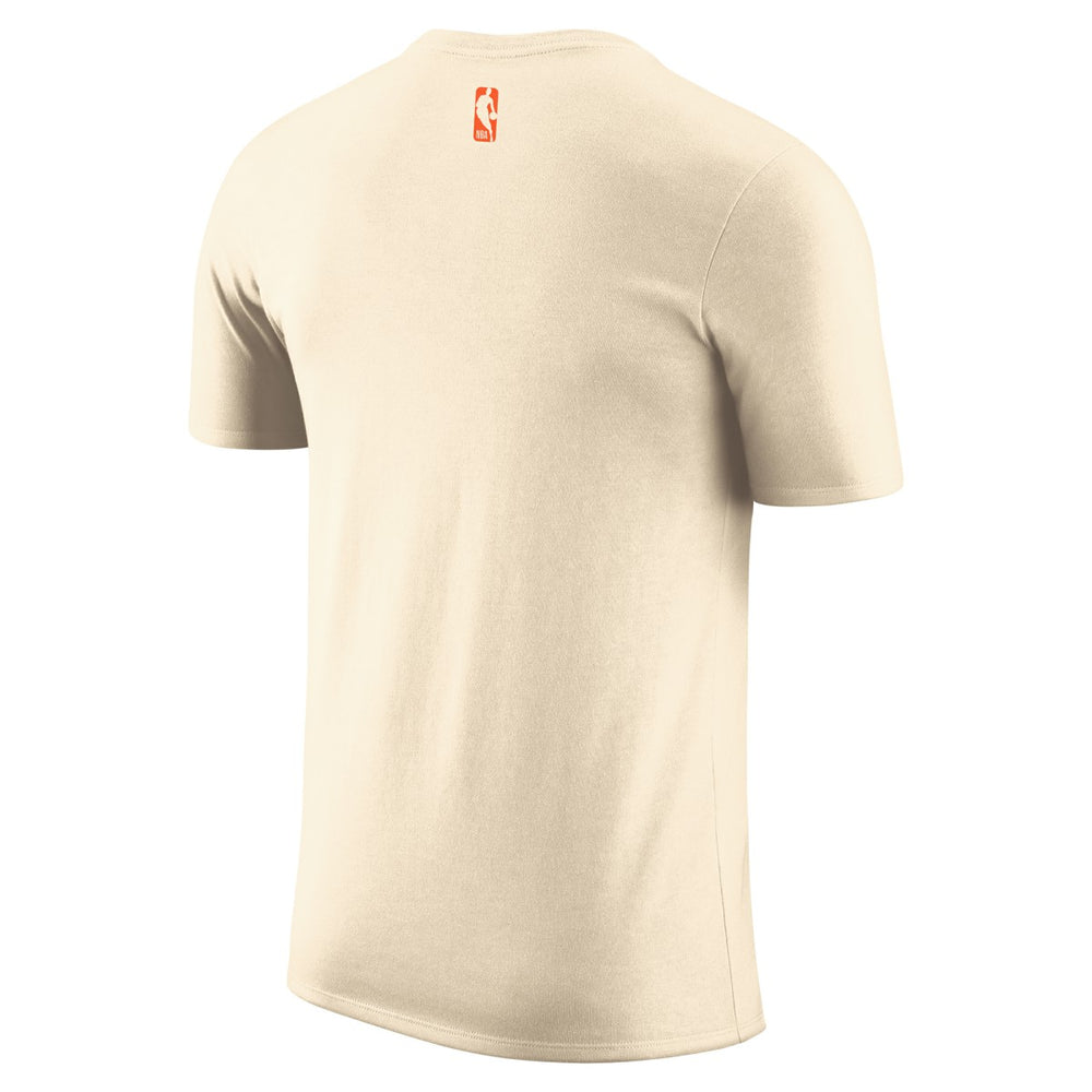 Nike - New York Knicks 2025/26 City Edition Remix Essential Logo T-Shirt - Natural
