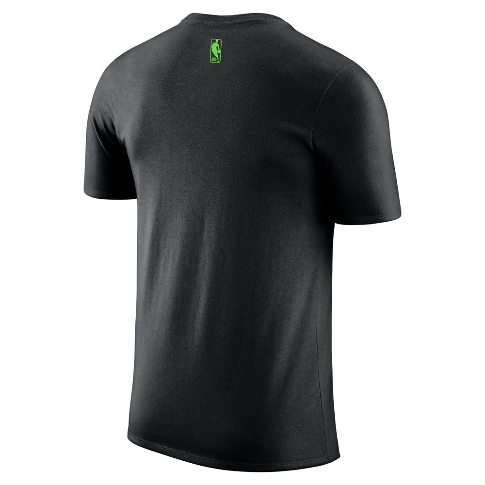 Nike - New Orleans Pelicans 2025/26 City Edition Remix Essential Logo T-Shirt - Black
