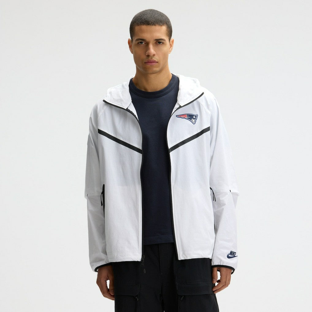 New England Patriots 2025 Rivalries Collection Tech Raglan Full-Zip Jacket White - Nike