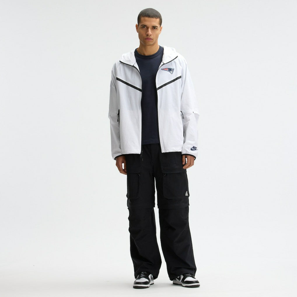 New England Patriots 2025 Rivalries Collection Tech Raglan Full-Zip Jacket White - Nike