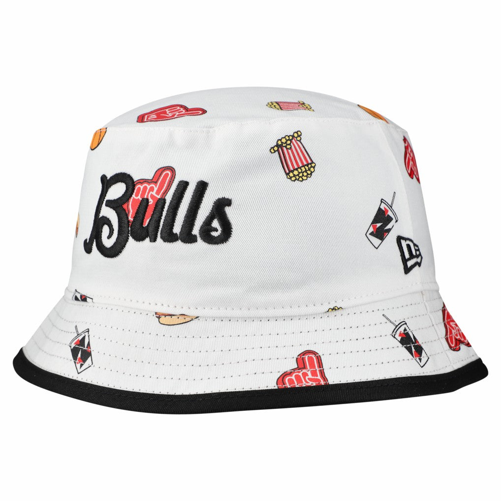 New Era - Chicago Bulls Team Cheer Reversible Bucket Hat - White