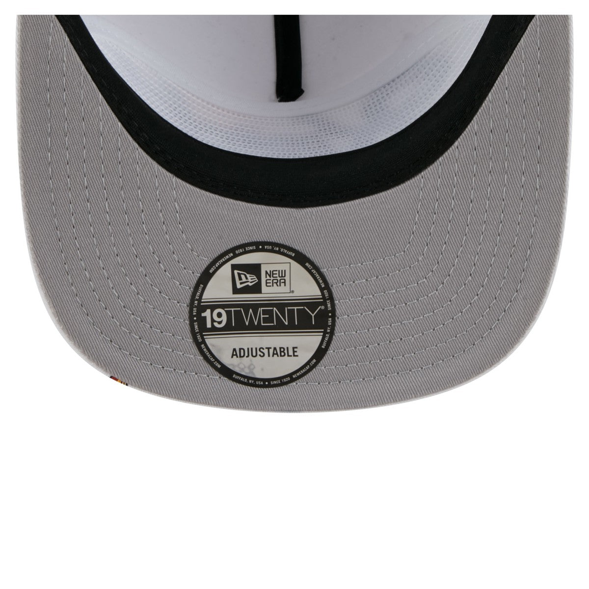 New Era - New York Knicks Team Cheer Rope 19TWENTY Adjustable Hat - White