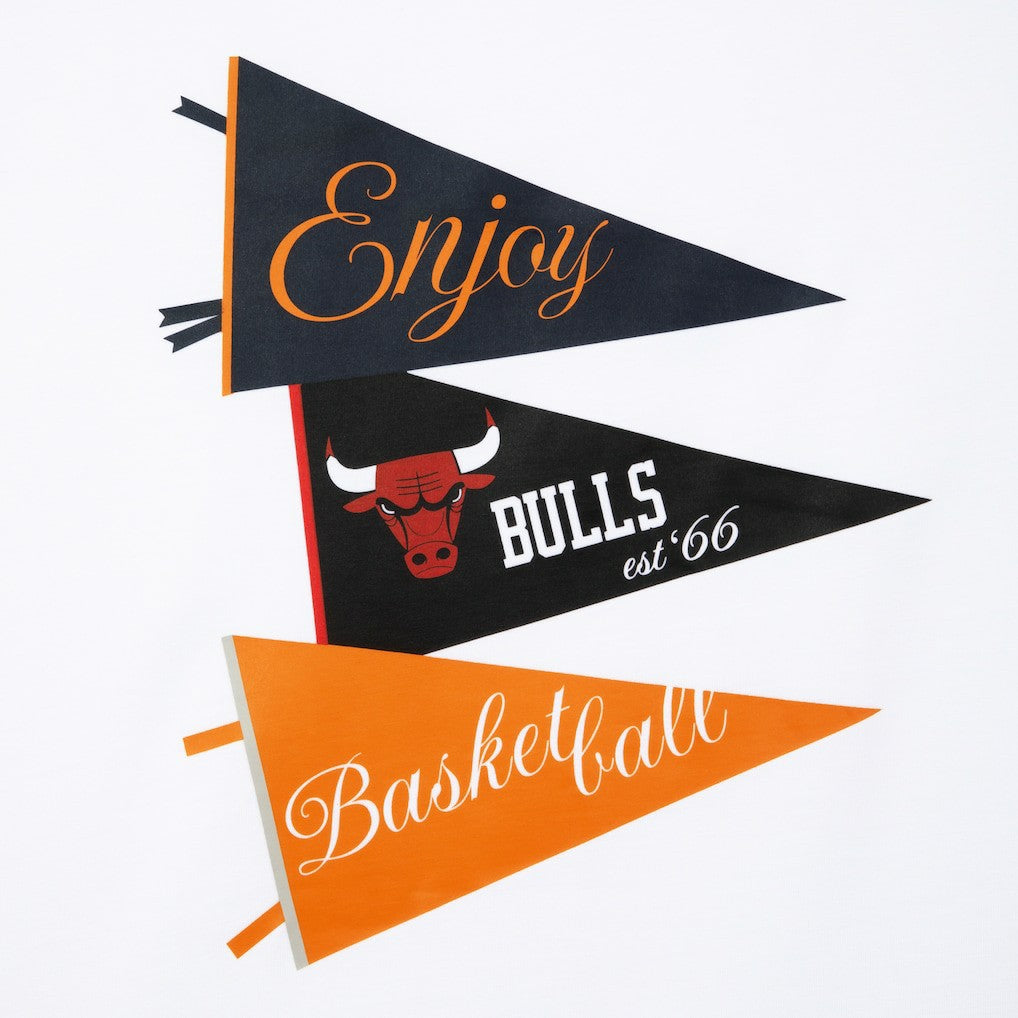 NBA - Enjoy Basketball x Chicago Bulls Unisex Hoop Enthusiast Capsule Collection T-Shirt - White