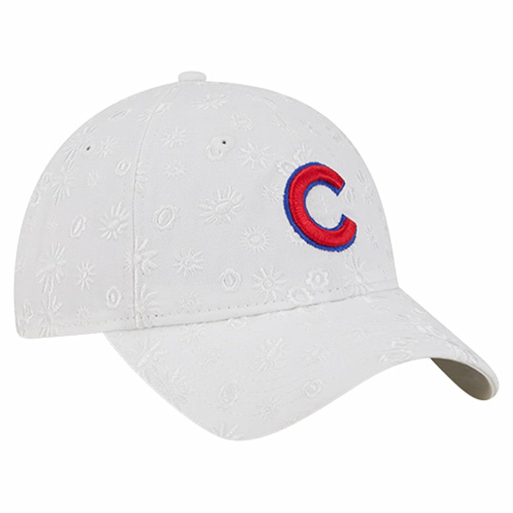 Chicago Cubs New Era Women's Floral Mesh 9TWENTY Adjustable Hat Lifestyle