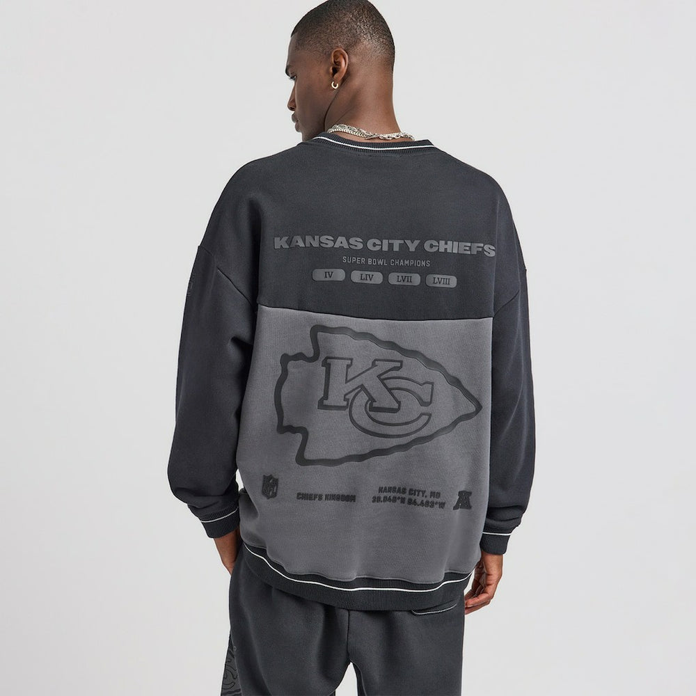Kansas City Chiefs Off Season x NFL Unisex Fleece Sweatshirt Black - NFL