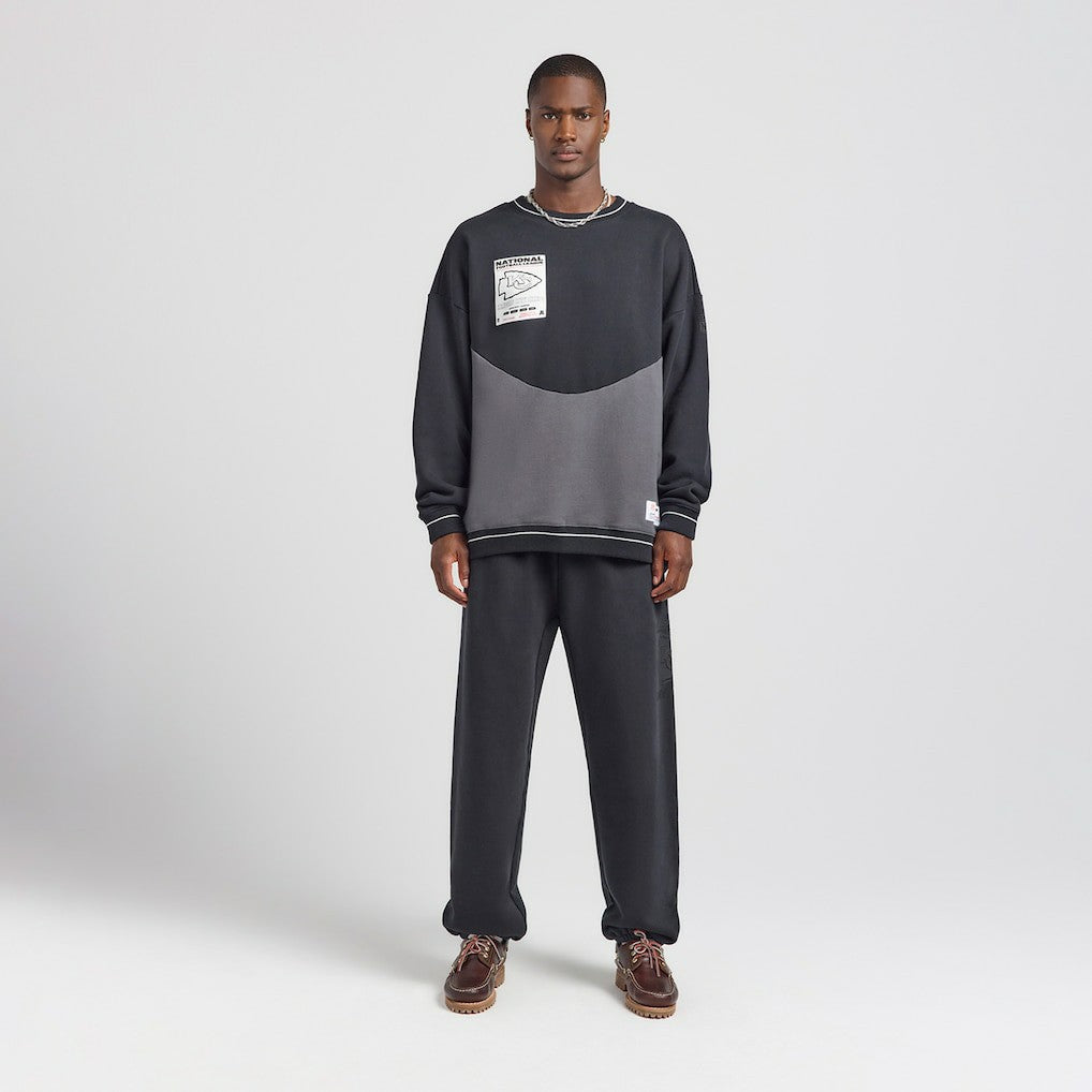 Kansas City Chiefs Off Season x NFL Unisex Fleece Sweatshirt Black - NFL