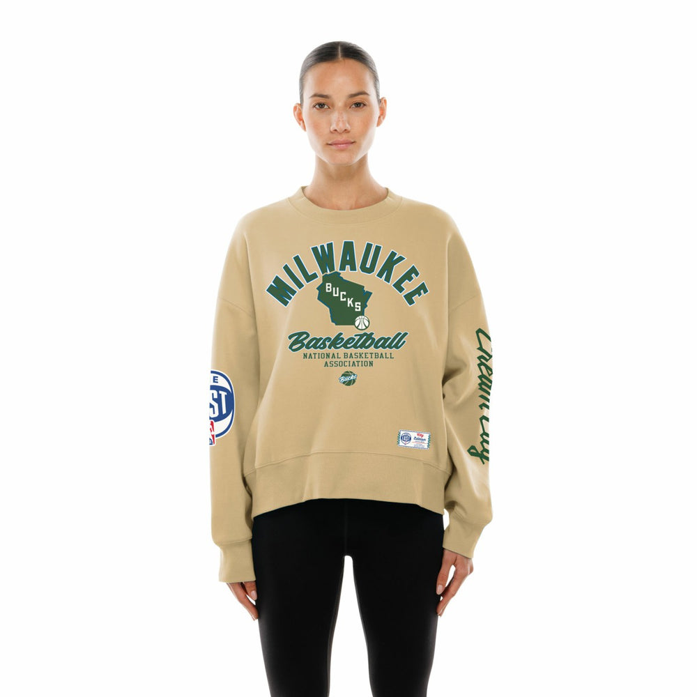 New Era - Milwaukee Bucks Women's 2025/26 City Edition Sweatshirt - Tan