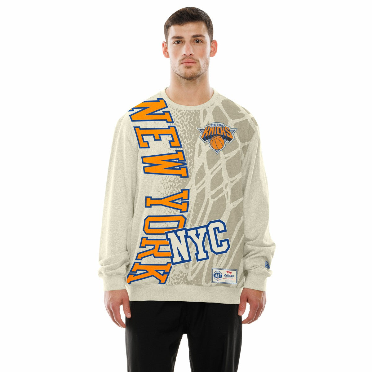 New Era - New York Knicks 2025/26 City Edition Sweatshirt - Tan