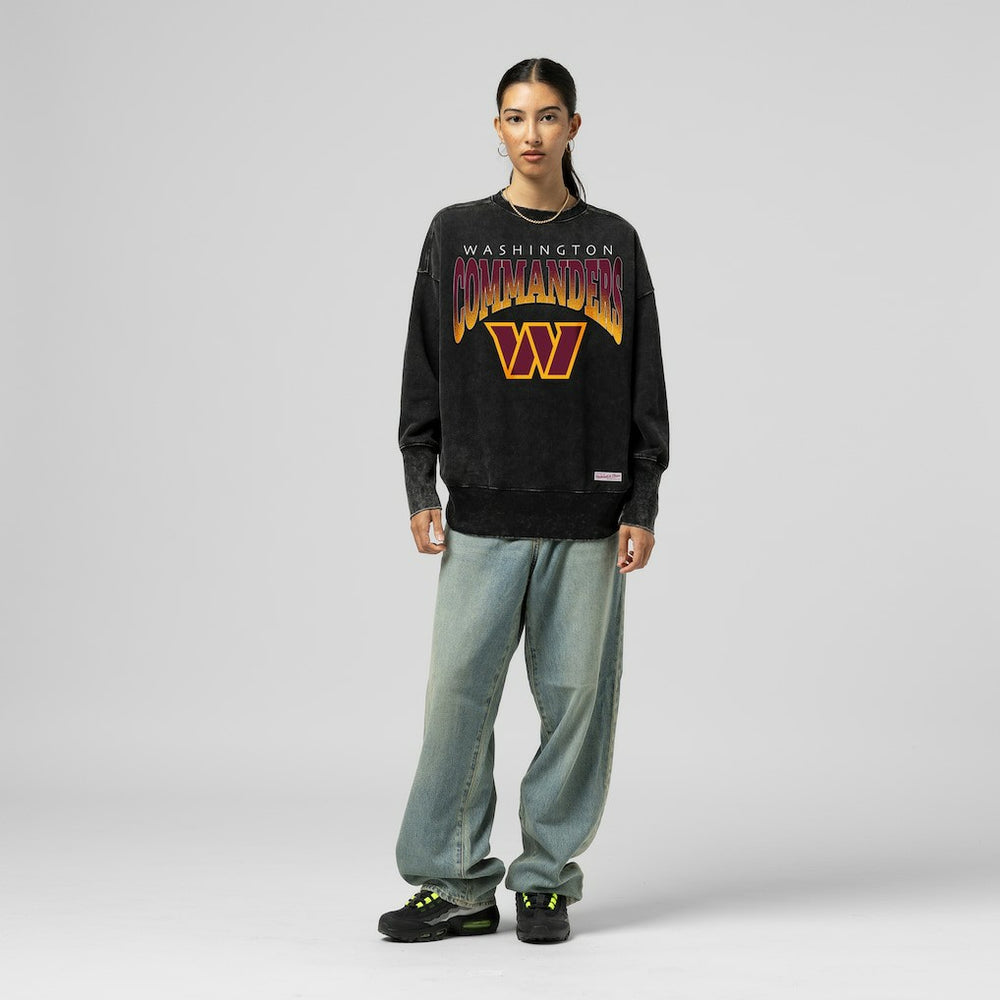 Washington Commanders Women's Delineate Mineral Wash Crewneck Sweatshirt Black - Mitchell & Ness