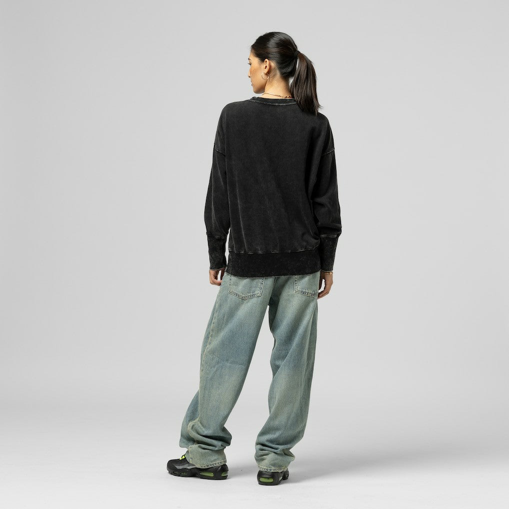 Washington Commanders Women's Delineate Mineral Wash Crewneck Sweatshirt Black - Mitchell & Ness