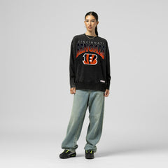 Cincinnati Bengals Women's Delineate Mineral Wash Crewneck Sweatshirt Black - Mitchell & Ness