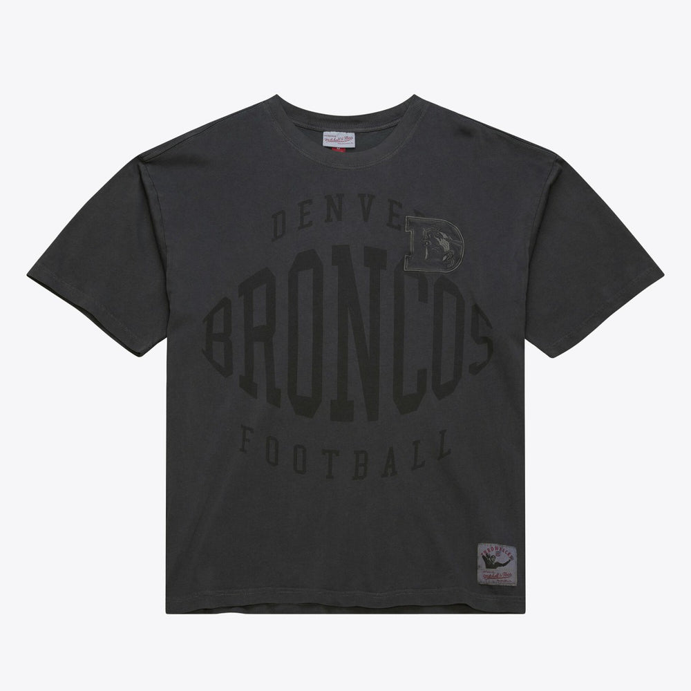 Denver Broncos Downtown Collection Premium Vintage Logo T-Shirt Black - Mitchell & Ness