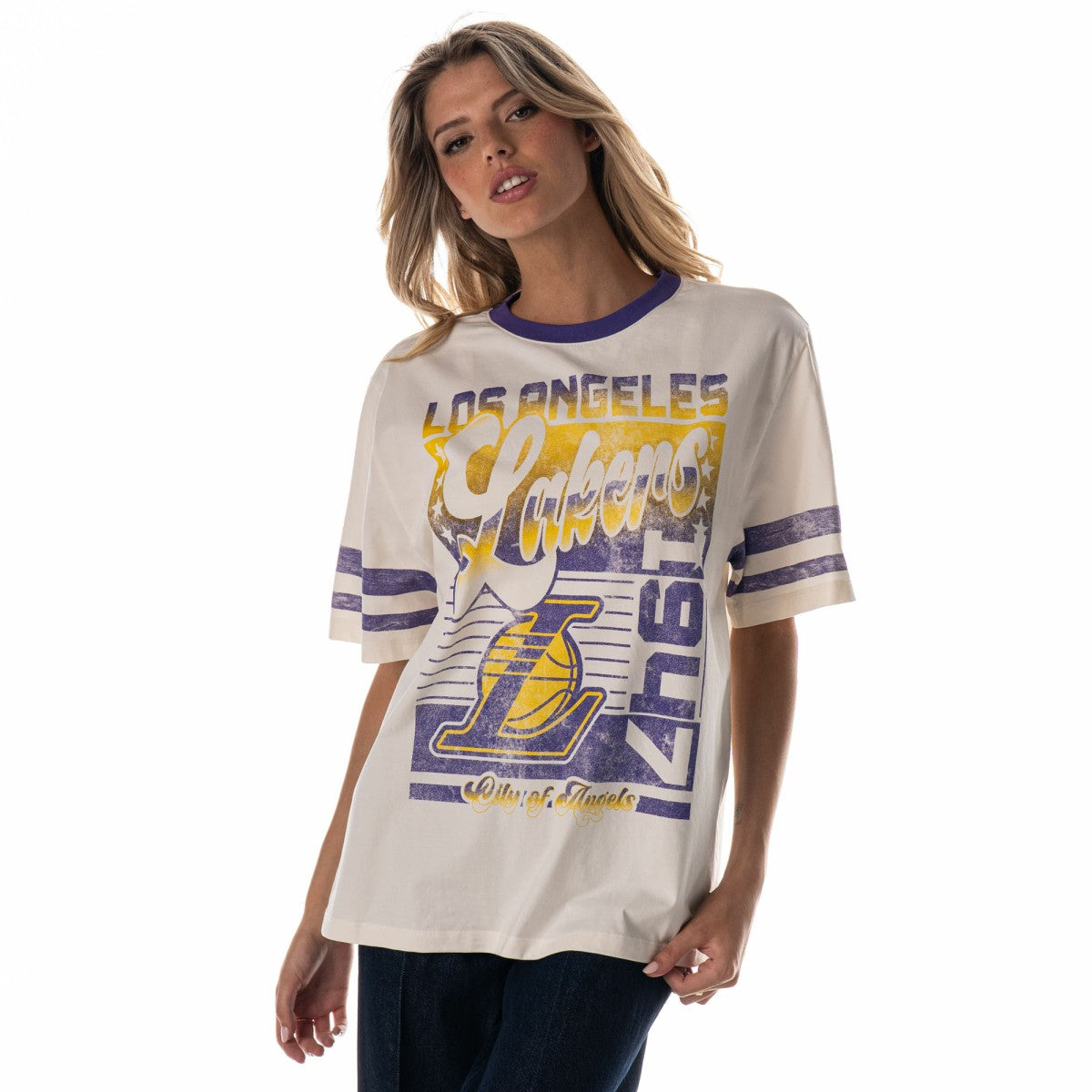 NBA - Los Angeles Lakers The Wild Collective Women's Vintage Drop Shoulder Oversized Boyfriend T-Shirt - Cream