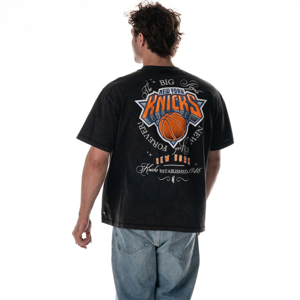 NBA - New York Knicks The Wild Collective Unisex Oversized Streetwear T-Shirt - Black