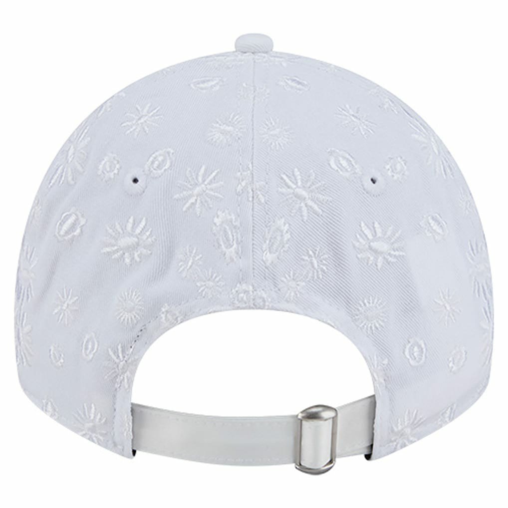 Los Angeles Chargers New Era Women's Floral 9TWENTY Adjustable Hat White - NFL