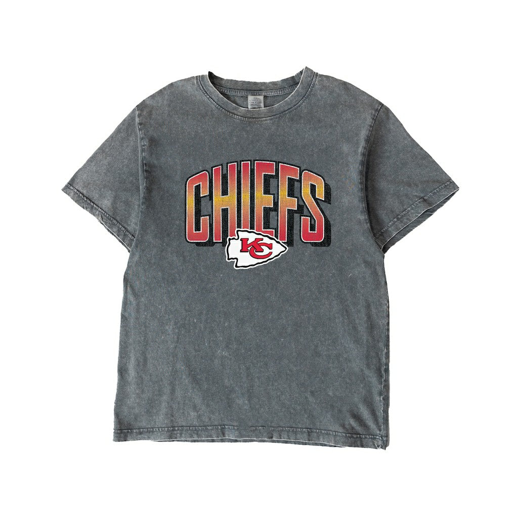 Kansas City Chiefs Gameday Couture Women's Peak Performance Oversized Snow Wash T-Shirt Gray - NFL