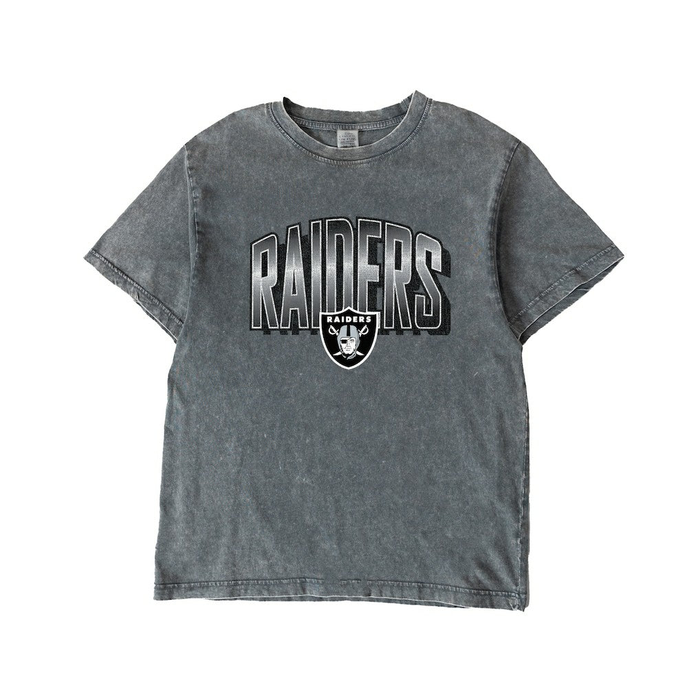 Las Vegas Raiders Gameday Couture Women's Peak Performance Oversized Snow Wash T-Shirt Gray - NFL