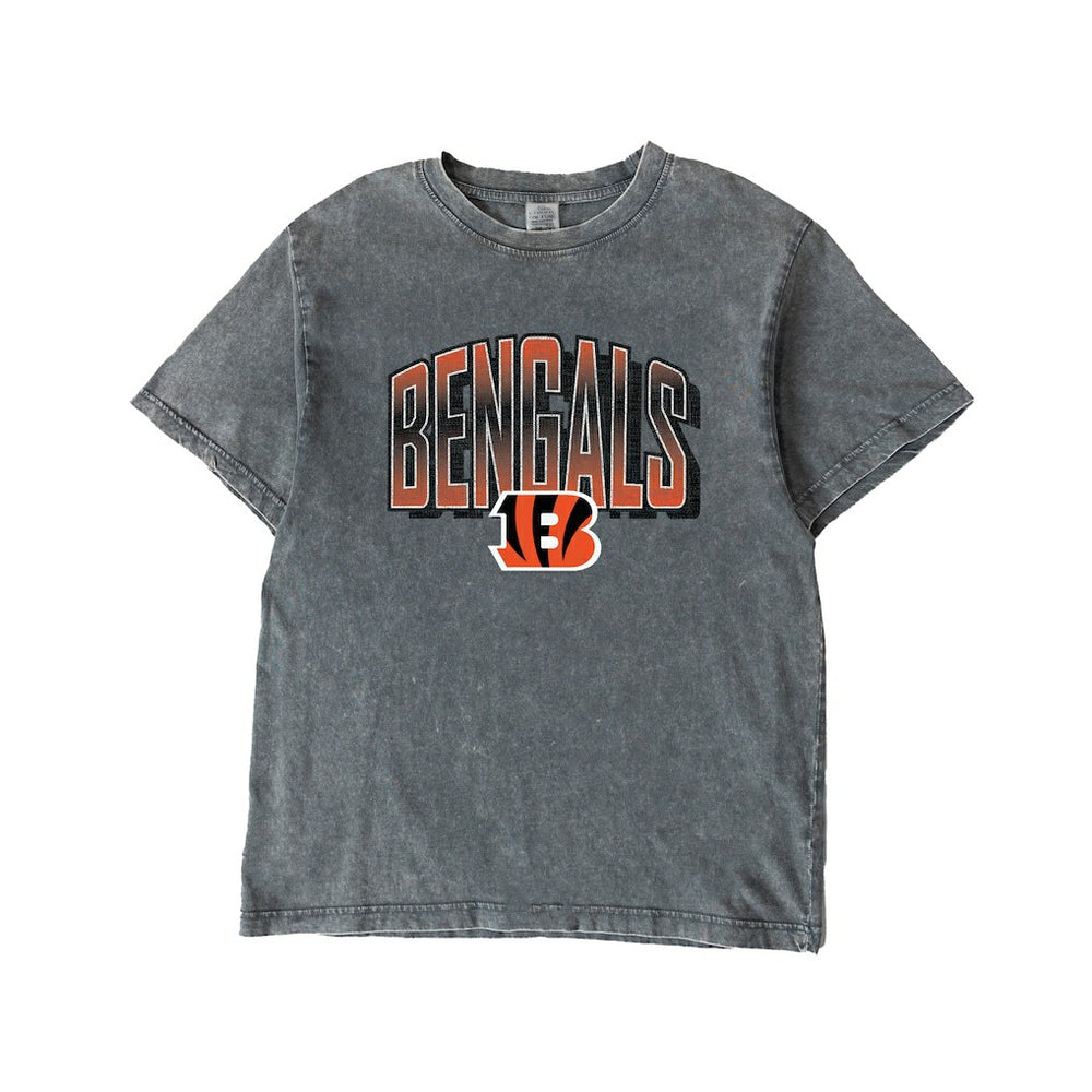 Cincinnati Bengals Gameday Couture Women's Peak Performance Oversized Snow Wash T-Shirt Gray - NFL